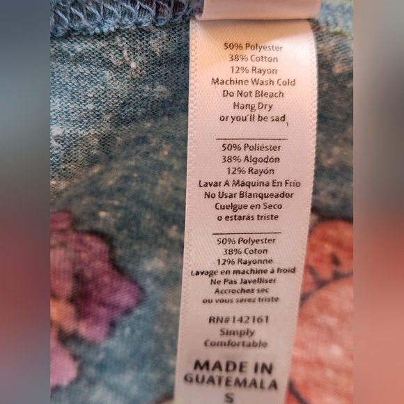 LuLaRoe size small floral blue top - Picture 4 of 4